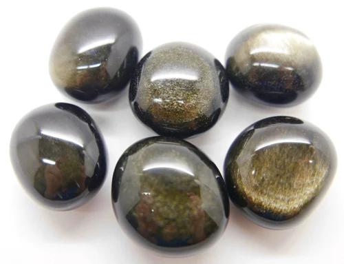Obsidiana dorada rodada, piedra semipreciosa pulida con reflejos dorados