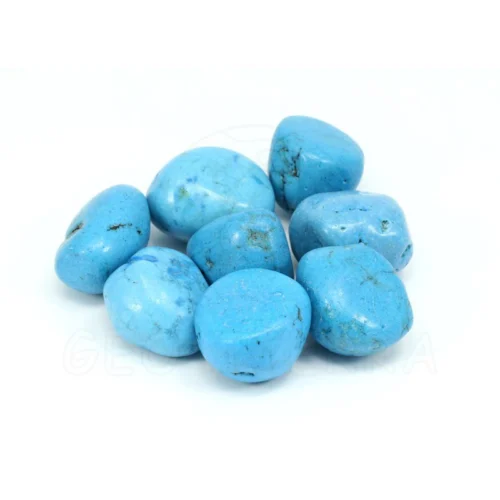 Rodado de turquenita mineral pulido de color azul verdoso para colecciones