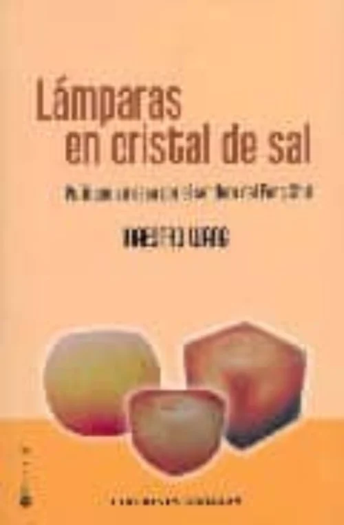 Lámpara en cristal de sal del Himalaya con luz cálida natural para meditación y purificación