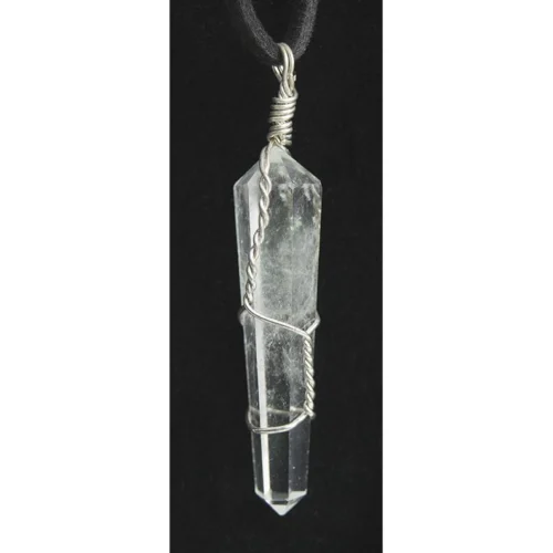 Colgante wirerap cuarzo cristal natural con técnica de alambre envolvente