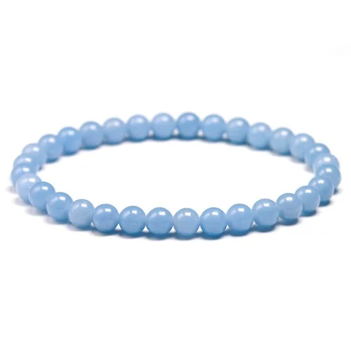 Pulsera cuarzo azul 6 mm de mineral natural sobre fondo claro