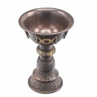 Copa Ritual de Cobre Antiguo con Triple Luna 8x13cm - ¡Ideal para tus rituales y decoración espiritual! - Imagen 2
