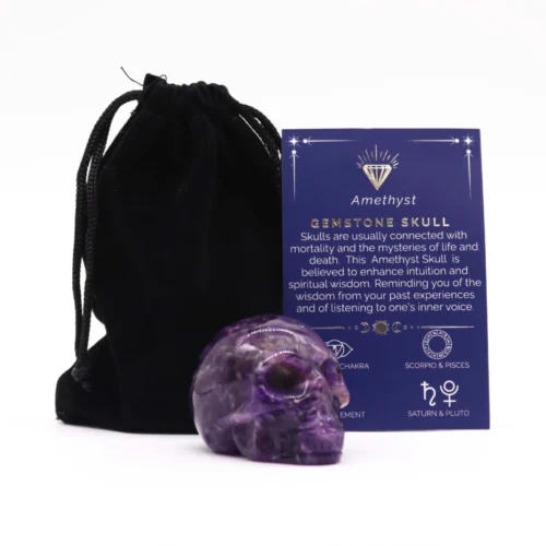 Cráneo amatista mineral decorativo tallado en amatista natural
